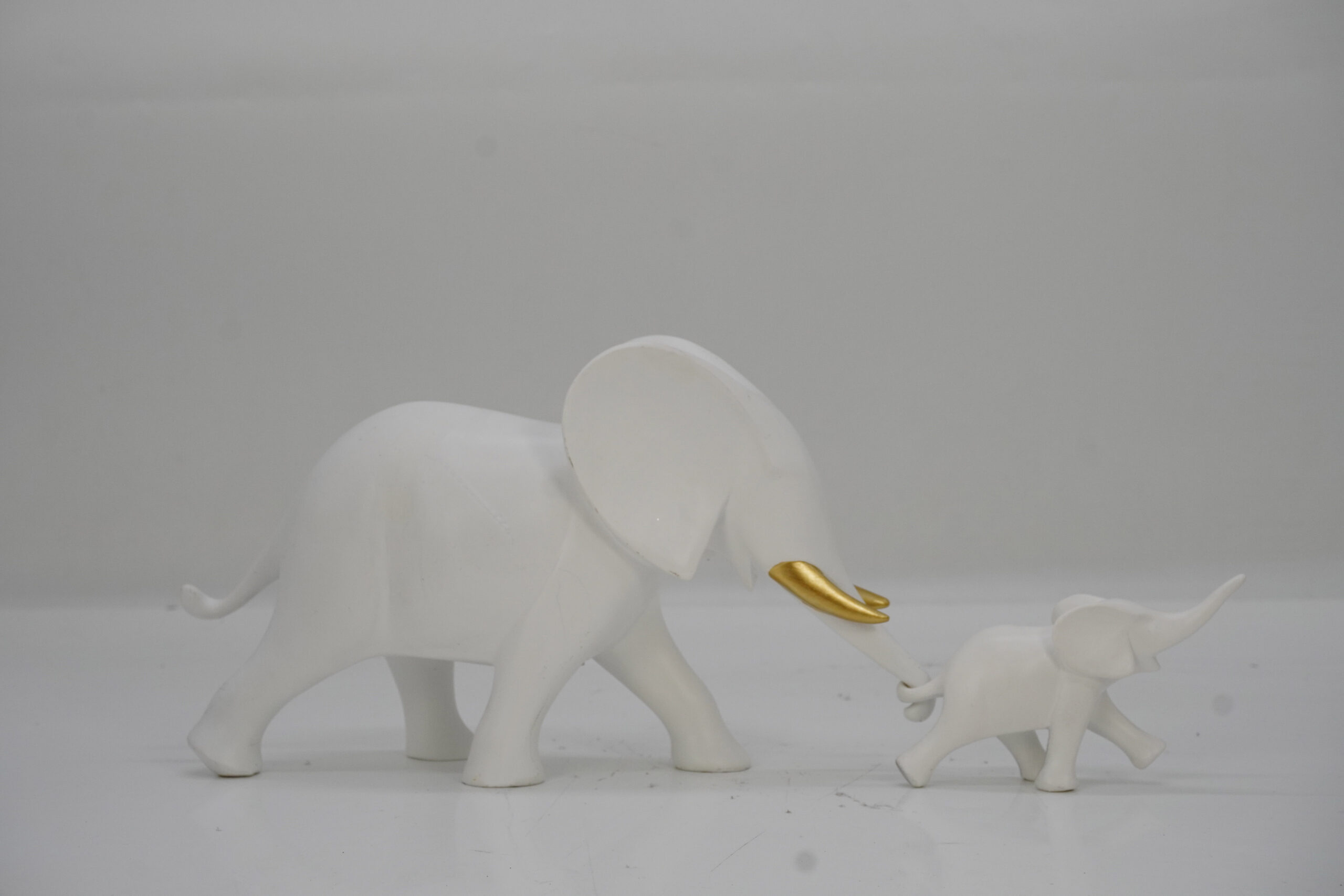 Figura mamá-hijo Elefante Blanco