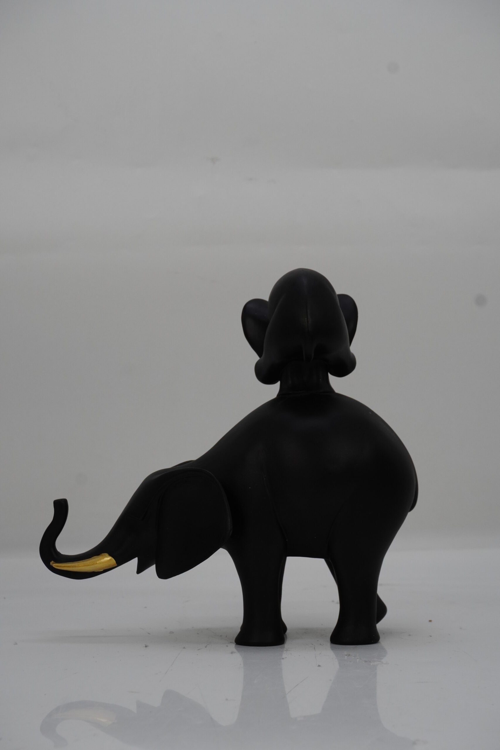 Figura Elefante montado negro