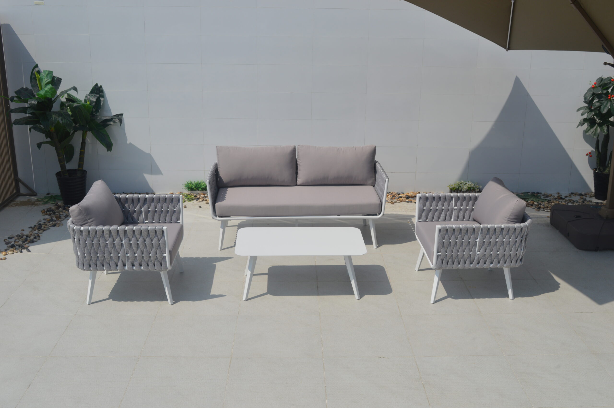 RT-21 Set de Love, Sillón y mesa para exterior